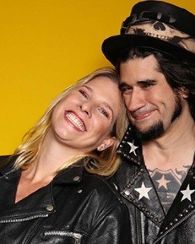 Atriz_Gabi_Roncatti_e_cantor_Landau01